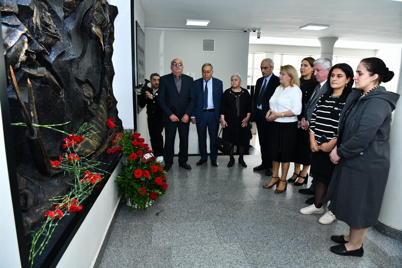 ADNSU-da 30 aprel terror qurbanları anılıb - FOTOLAR