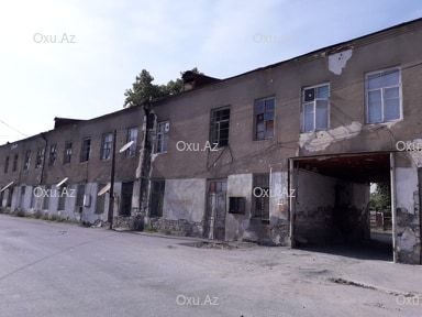 Göyçayda sakinlər yaşadıqları binadan çıxarılıb: İllərdir problemləri həll olunmur - FOTO