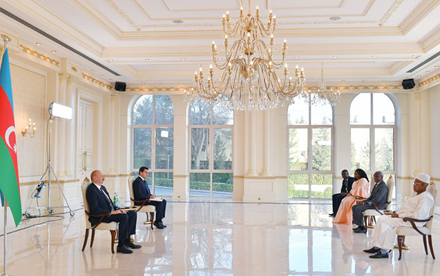 Prezident yeni səfirləri qəbul etdi - FOTOLAR