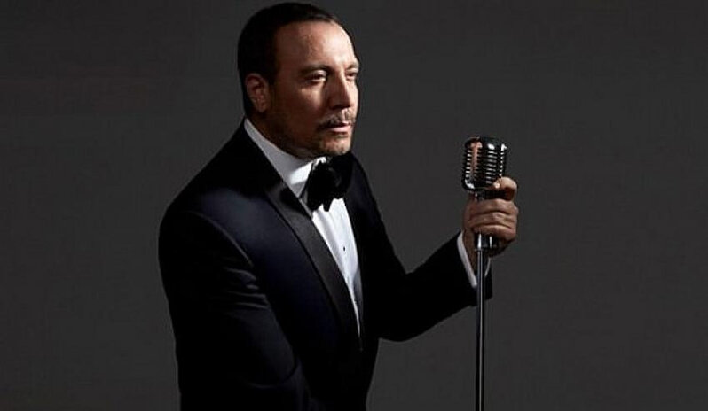 Məşhur müğənni mirasını küçə heyvanlarına bağışlayacaq