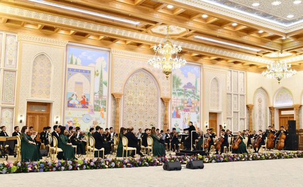 Mehriban Əliyeva Səmərqənddə təşkil olunan naharda iştirak edib - FOTO