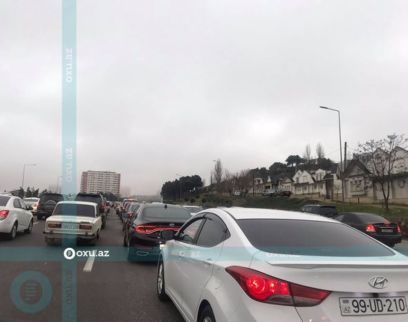 Bakı-Sumqayıt yolunda uzun tıxac - FOTO