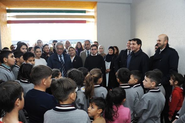 Hikmət Hacıyev və diplomatların Zəngilan məktəbliləri ilə səmimi söhbəti - VİDEO
