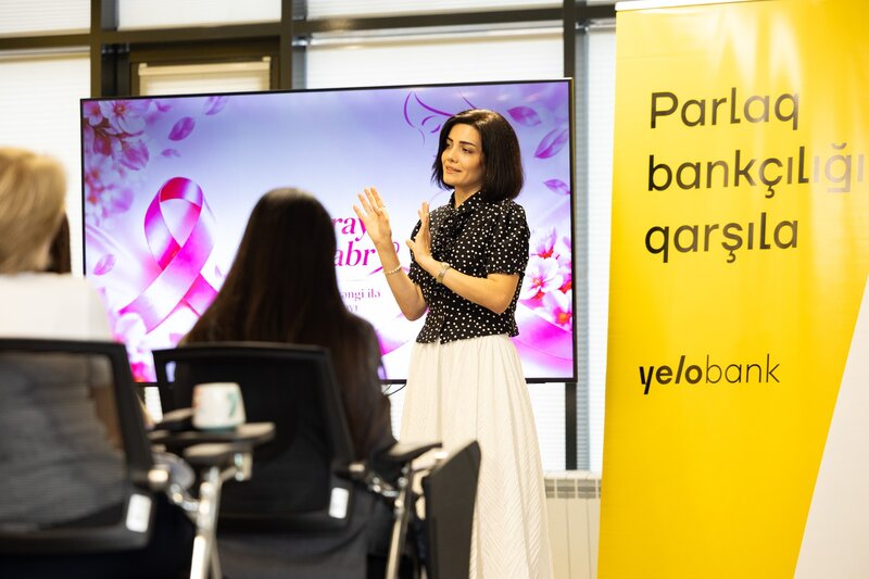Yelo Bank-da Süd Vəzi Xərçəngi Maarifləndirmə Ayına həsr olunmuş seminar keçirilib