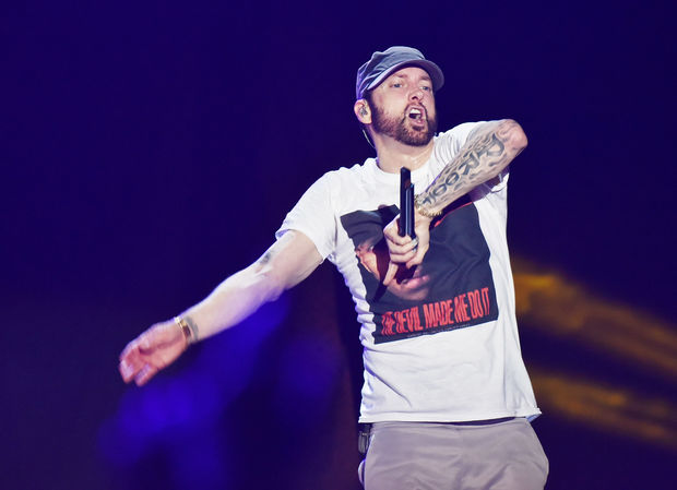 Eminemin məşhur mahnısında gizli mesaj aşkarlanıb - VİDEO