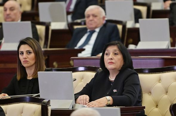 Yeni çağırış Milli Məclisin ilk iclası başa çatdı - YENİLƏNİB + FOTO