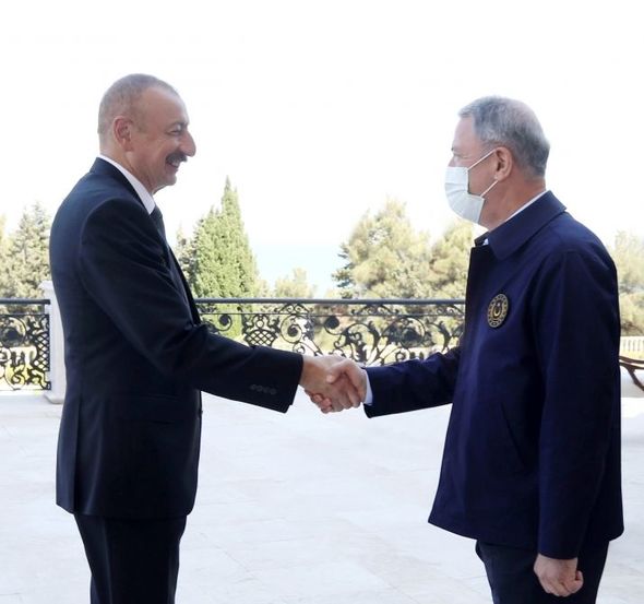 İlham Əliyev Türkiyənin Milli Müdafiə nazirini qəbul edib - FOTO/VİDEO + YENİLƏNIB