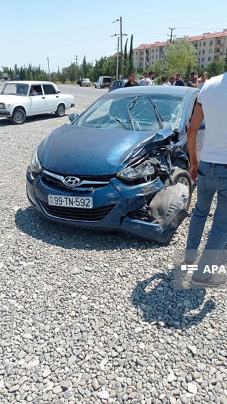 Ağcabədidə iki minik maşını toqquşdu, xəsarət alan var - FOTO