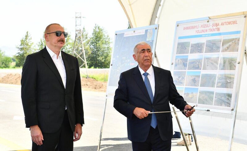 İlham Əliyev Əhmədbəyli-Füzuli-Şuşa avtomobil yolunun tikintisi ilə tanış olub - FOTOLAR