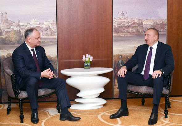 İlham Əliyev Moldova Prezidenti ilə görüşüb - YENİLƏNİB + FOTO