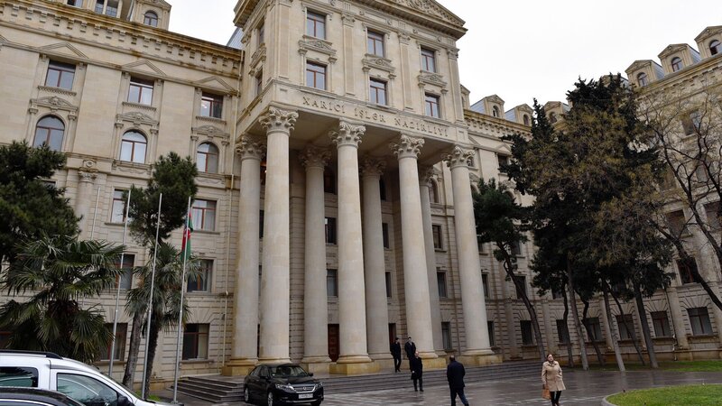 XİN Paşinyana cavab verdi