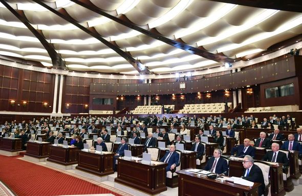 Yeni çağırış Milli Məclisin ilk iclası başa çatdı - YENİLƏNİB + FOTO