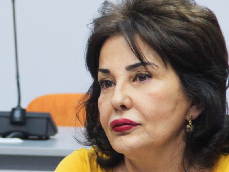 Azərbaycanda qadına şiddət və qadın cinayətləri niyə artır?