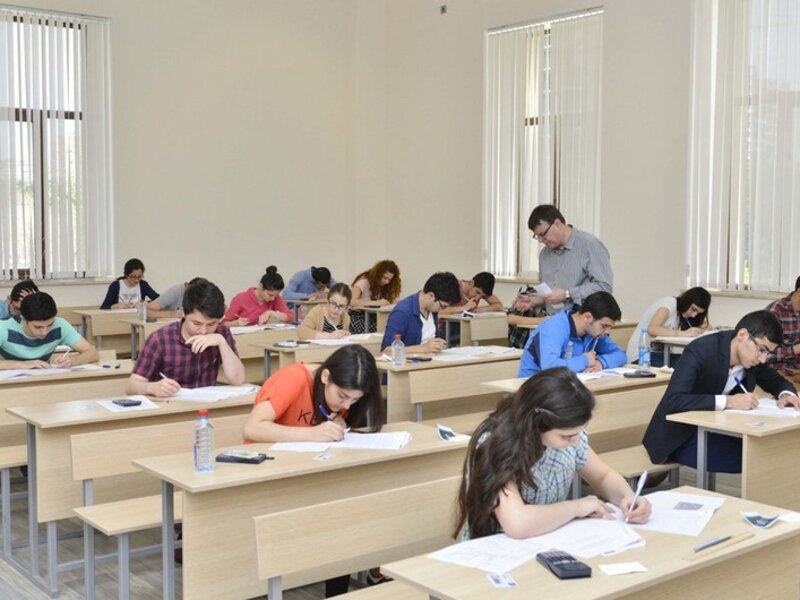 11 illik bazadan kolleclərin boş yerlərinə qəbulun nəticələri elan olundu