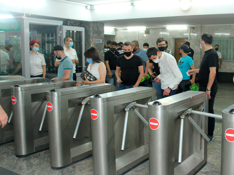 Bakı metrosundan istifadə edənlərin nəzərinə: Gediş haqqı ilə bağlı YENİLİK