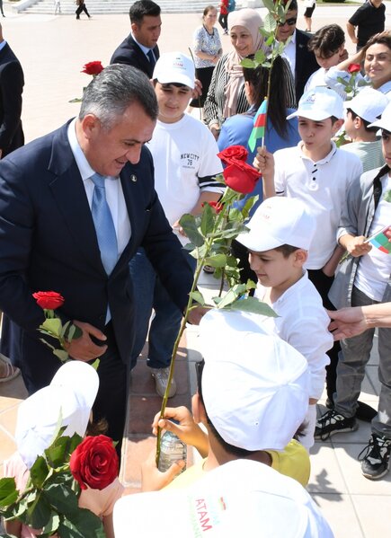 Abşeron rayonunda 1 iyun - Uşaqların Beynəlxalq Müdafiəsi Günü münasibəti ilə bayram tədbiri keçirilmişdir - FOTOLAR
