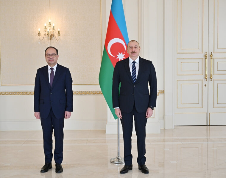Prezident Bolqarıstanın yeni səfirinin etimadnaməsini qəbul edib