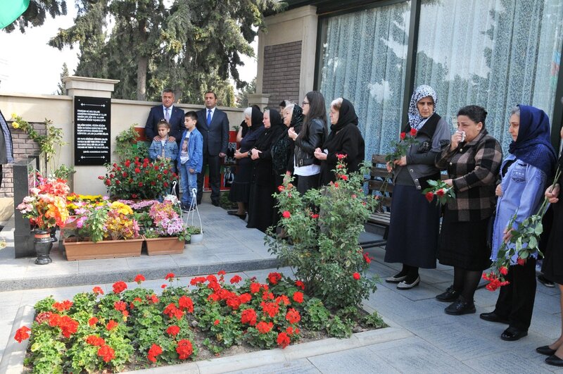 Abşeron rayonunda şəhidlər ildönümü günlərində yad edilib - FOTOLAR