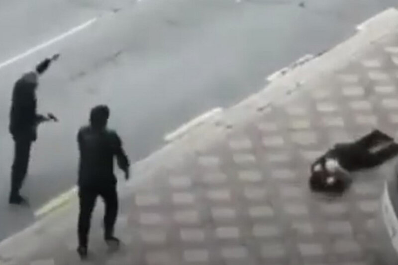 "Lotu Quli"nin yaxın adamları ilə Rövşən Lənkəranskinin adamları arasında atışma, ölən var - VİDEO