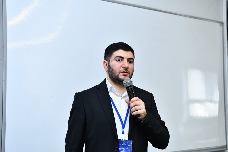 Tələbələr üçün 