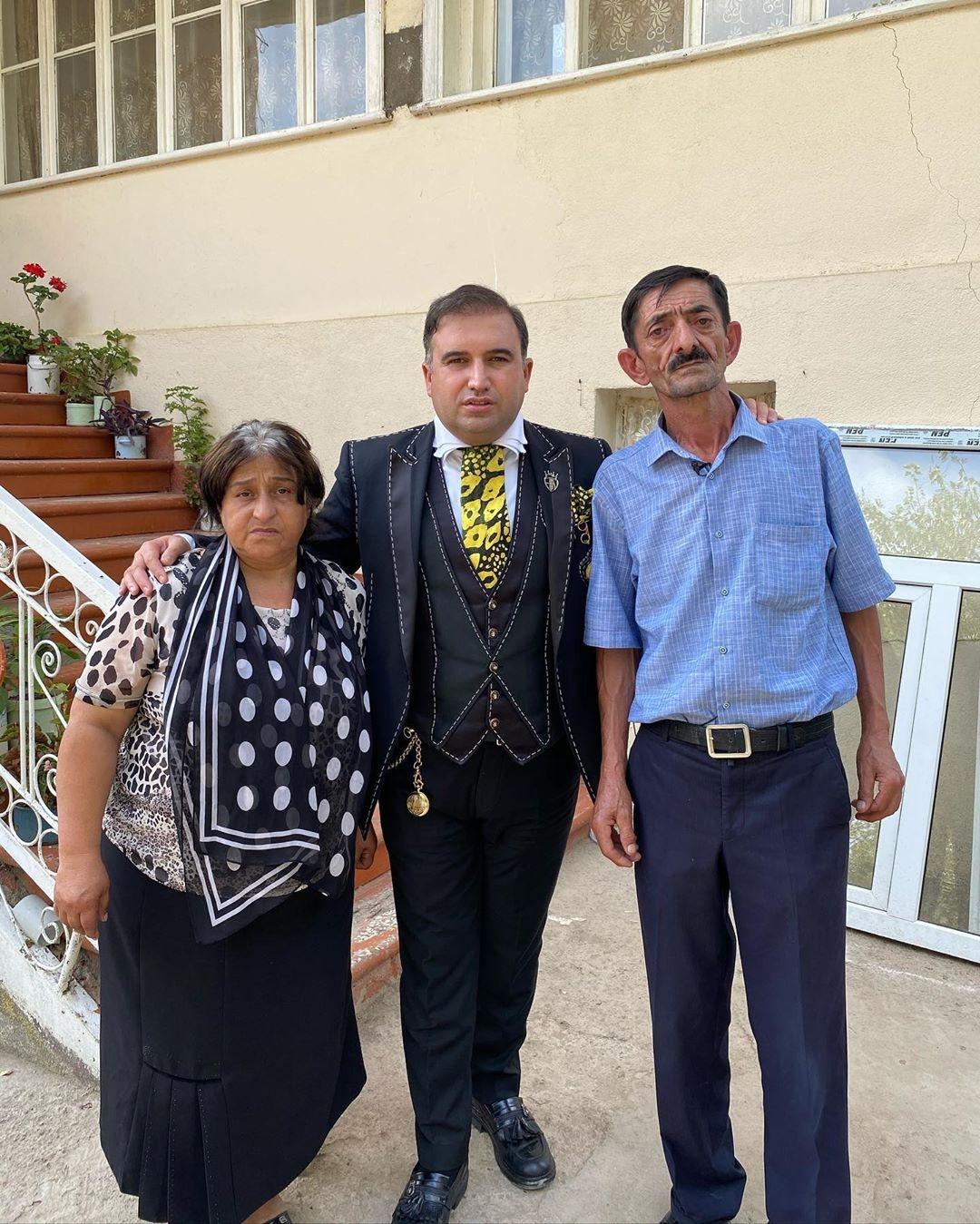Şəhidin 9 aylıq övladının kirvəsi oldu - FOTO