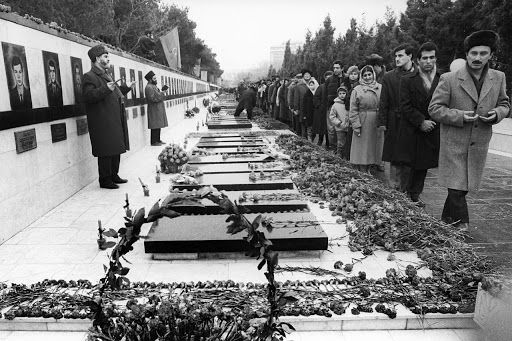 Cahangir Nəcəfovla müsahibə: "Qorbaçov əclafdır, əsl hərbi cinayətkardır!