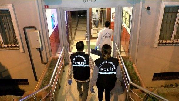İstanbulda girov götürülən şəxs pəncərəyə çıxıb kömək istədi: Polislər tərəfindən xilas edildi - FOTO/VİDEO
