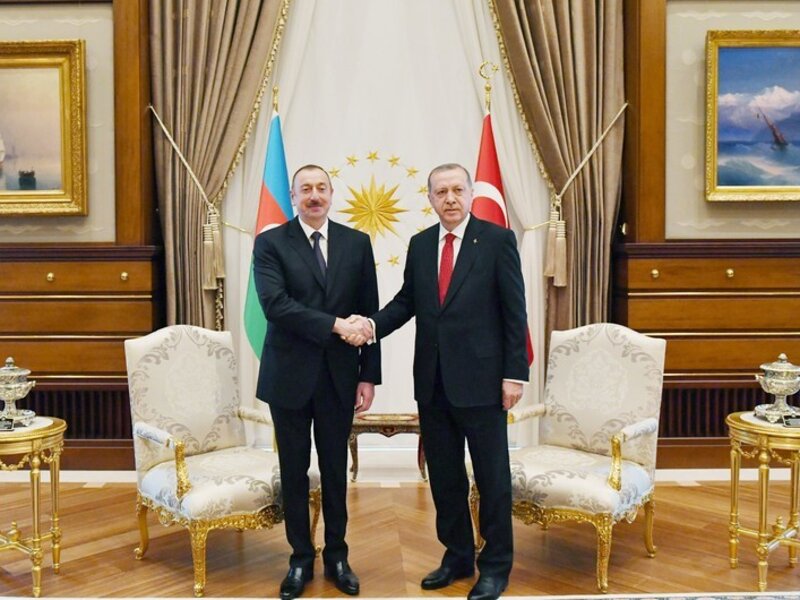 İlham Əliyev və Ərdoğan sərhəddəki vəziyyəti müzakirə ediblər