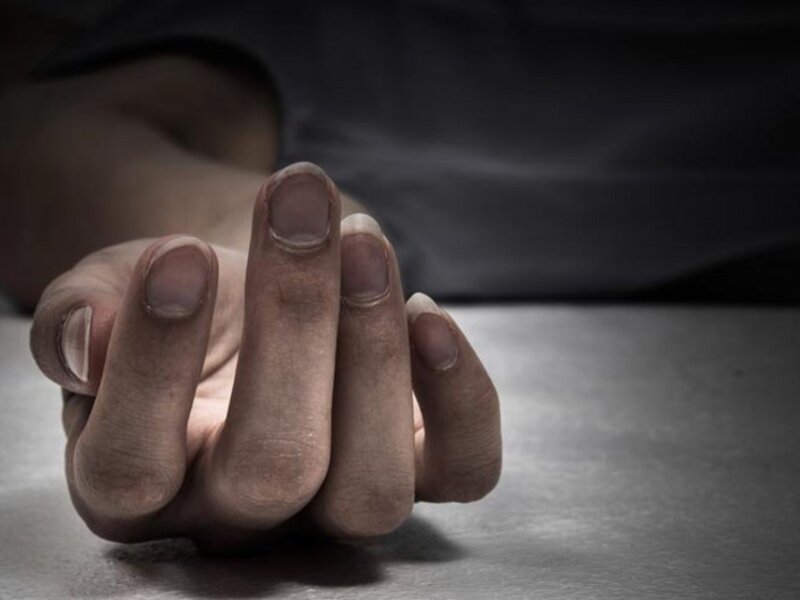Bakıda 34 yaşlı qadın özünə bıçaqla xəsarət yetirib