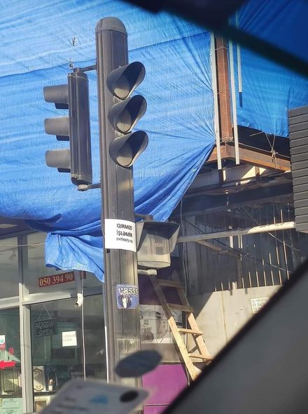 Bakıda müzakirələrə səbəb olan işıqforla bağlı problem həllini tapdı - YENİLƏNİB + FOTO