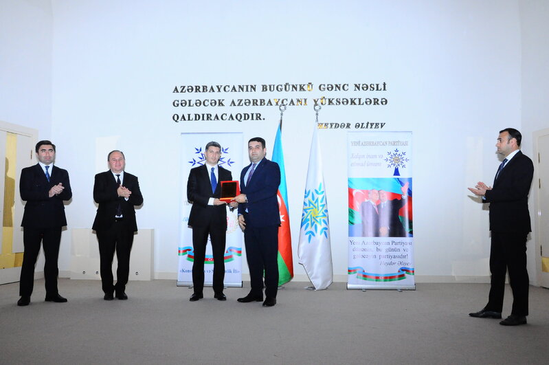 Göygöldə YAP-ın yaranmasının 33-cü ildönümü qeyd olundu - FOTOLAR