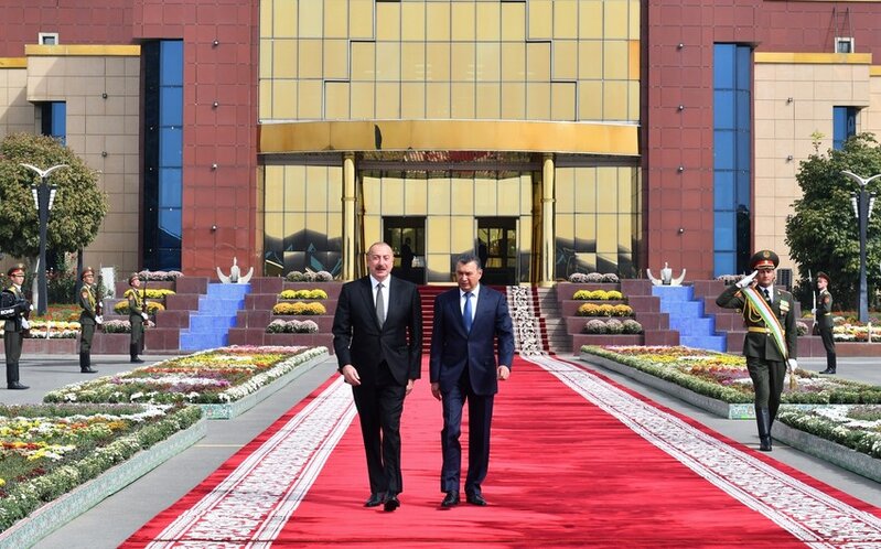 İlham Əliyevin Tacikistana səfəri başa çatıb - FOTO