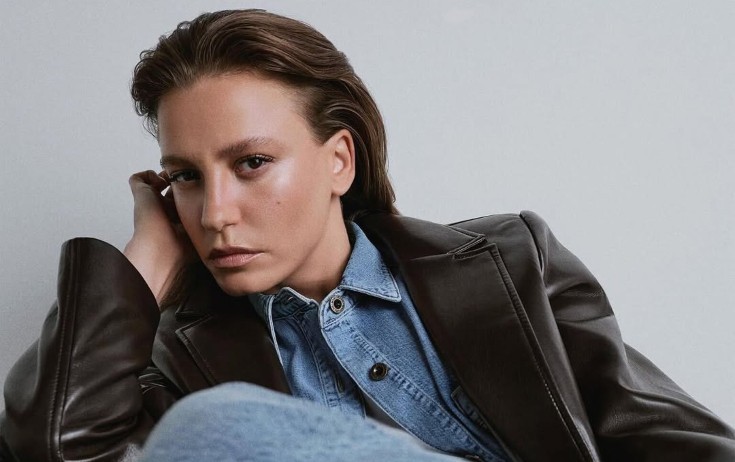 Serenay Sarıkaya sərbəst buraxıldı