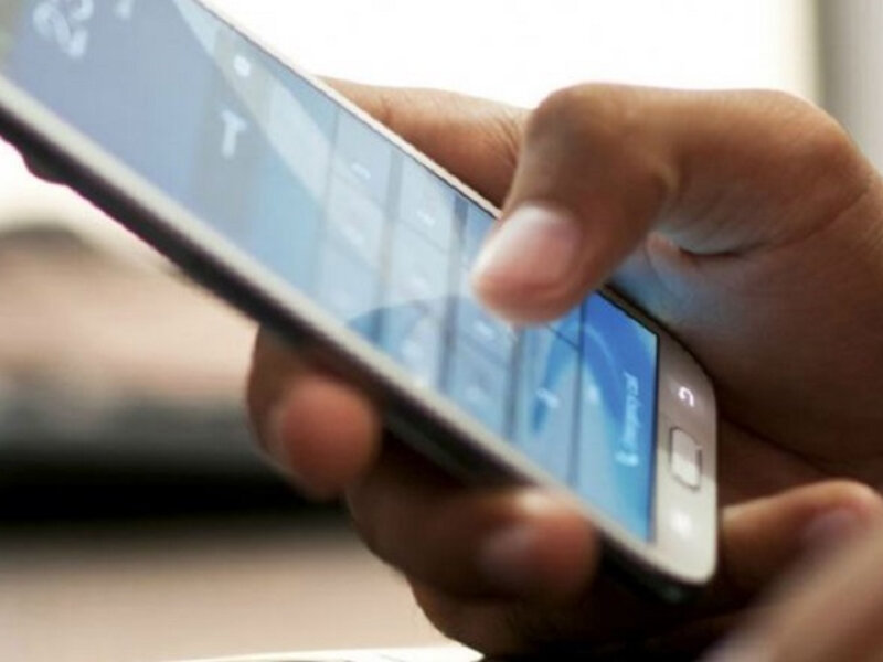 Banklar vətəndaşlara niyə yalançı SMS-lər göndərir? - AÇIQLAMA