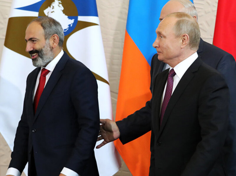Paşinyanın Moskva səfəri – Putinlə görüşdə nələr müzakirə olunacaq?