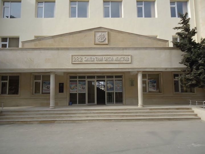 282 nömrəli məktəbdə əxlaqsızlıq edən şagirdlə bağlı - RƏSMİ AÇIQLAMA