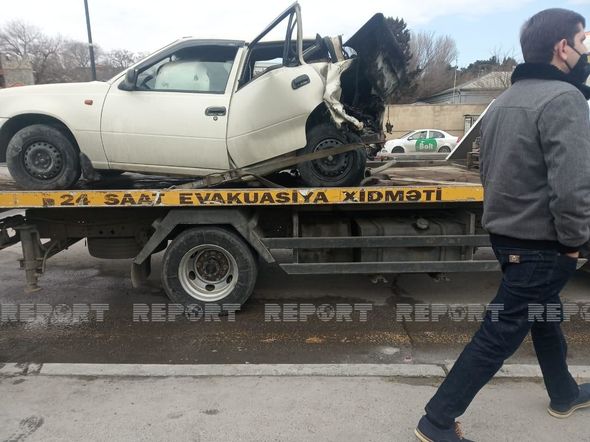 Bakıda iki avtomobil toqquşub - ANBAAN VİDEO/YENİLƏNİB