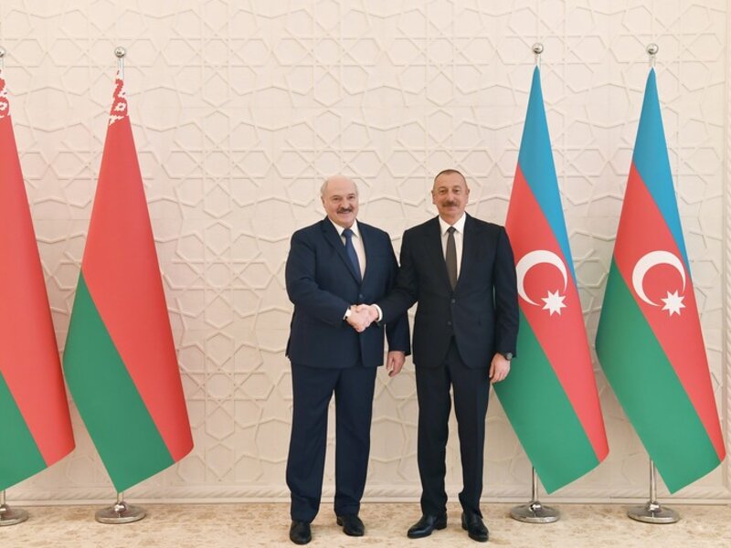 Aleksandr Lukaşenko Prezident İlham Əliyevə zəng etdi