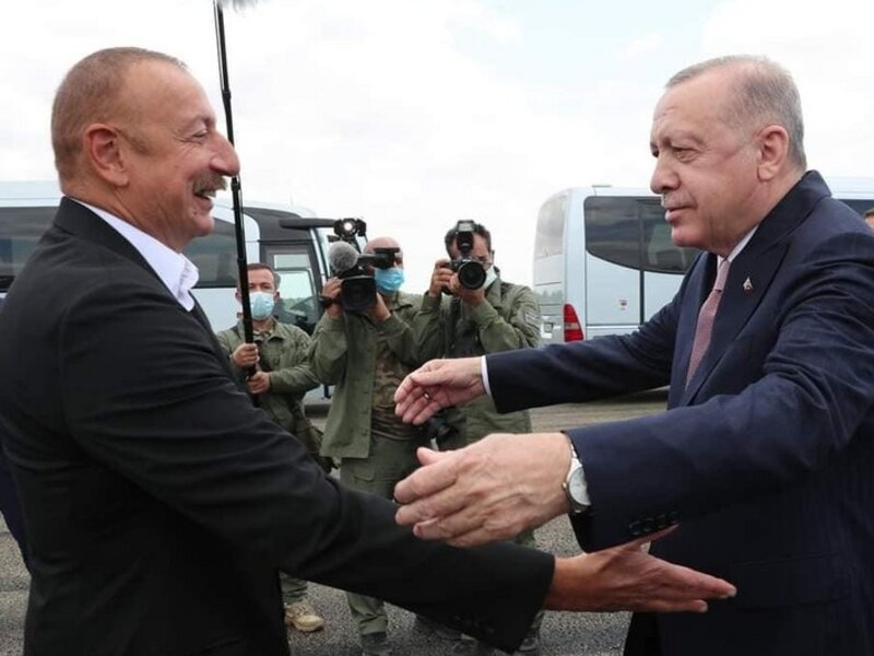 Rəcəb Tayyib Ərdoğan İlham Əliyevi Zəfər Günü münasibətilə təbrik edib