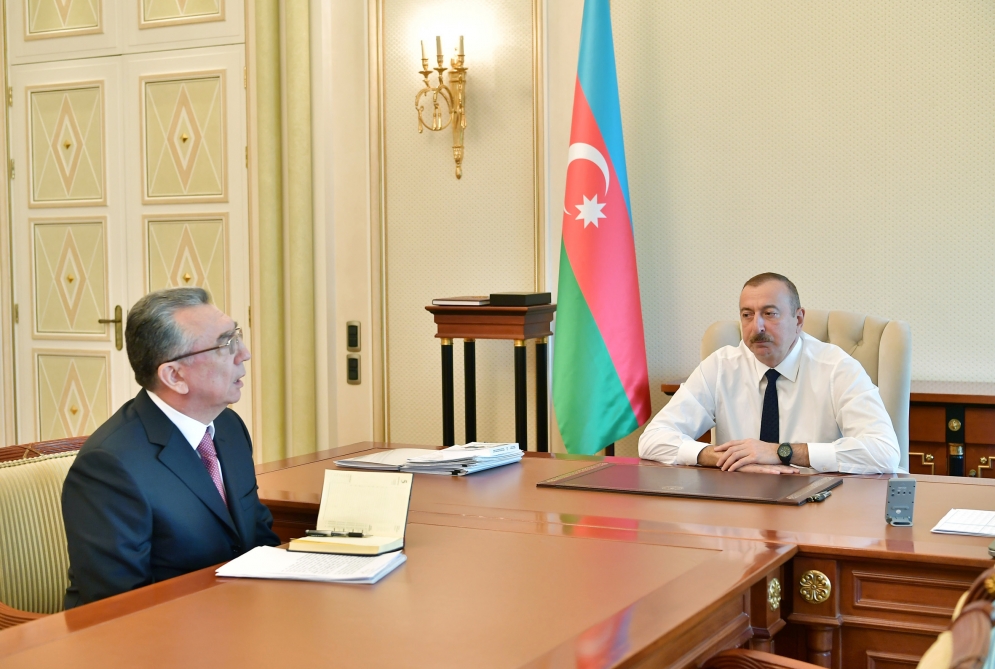 İlham Əliyev Eldar Əzizovu qəbul etdi - YENİLƏNİB