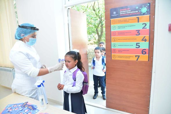 Pandemiya mövzusunda ilk dərslər keçirilib