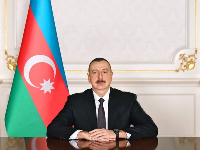 Prezident bəzi şəxslərin sınaq müddəti olmadan dövlət qulluğuna qəbulunu təsdiqlədi