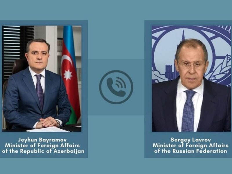 Azərbaycan və Rusiya XİN başçıları arasında telefon danışığı olub