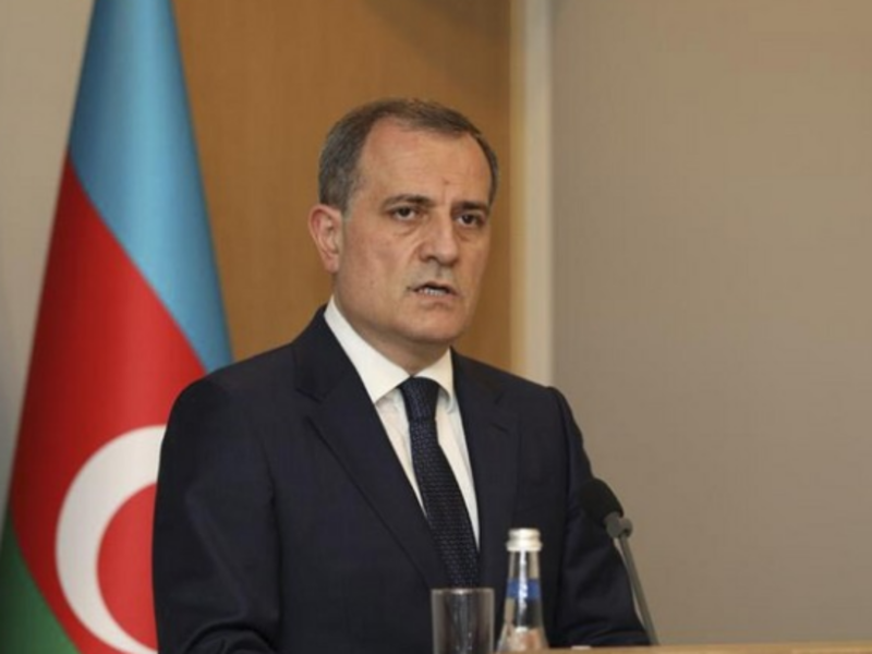 Ceyhun Bayramov Fransaya getdi