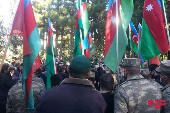 Şəhid polkovnik Babək Səmidli dəfn olunub - FOTO