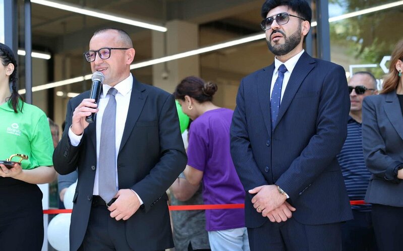 BRAVO Supermarketlər Şəbəkəsi' İsmayıl Hidayətzadə küçəsində yeni mağazasını açdı