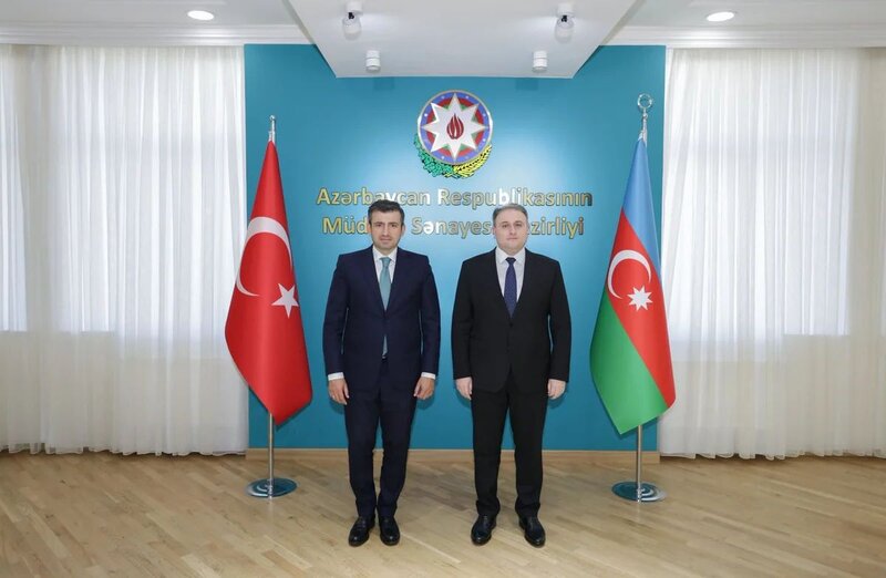 Vüqar Mustafayevlə Selçuk Bayraktar görüşüblər - FOTO