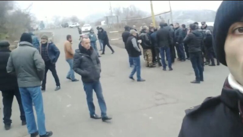 Erməni separatçılar azərbaycanlıların aksiya keçirdiyi əraziyə gəlmək istəyir - VİDEO