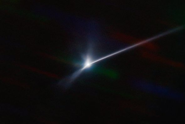 Kamikadze zondla vurulan asteroid yerini dəyişdi - FOTO/VİDEO
