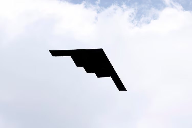 İki strateji B-2 bombardmançı təyyarəsi Alyaskaya göndərildi